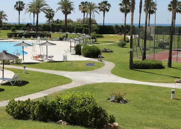 Atico En Americas Primera Linea De Playa Islantilla